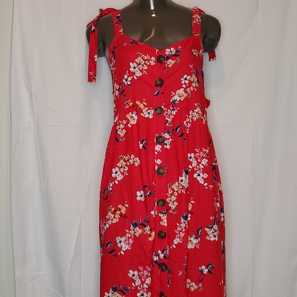 Isabel Maternity Floral Maxi Dress - Picture 2 of 8